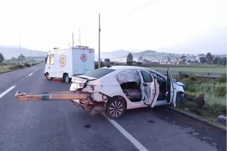 Conductor pierde el control en la Pachuca-Sahagún; hay un lesionado