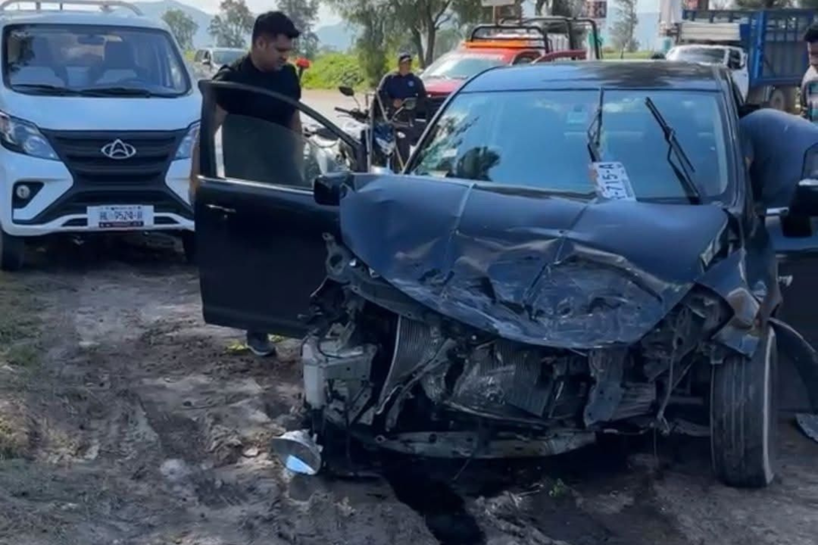 Choque entre dos autos provoca movilización en Francisco I. Madero