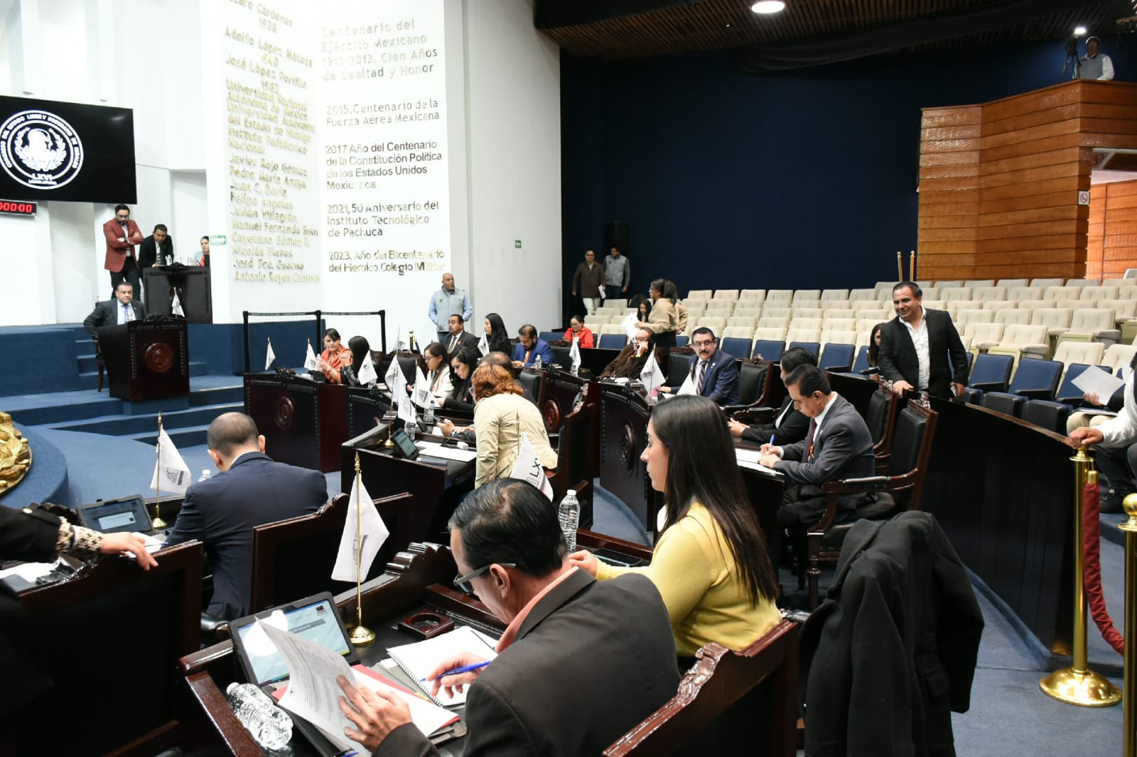 Congreso da luz verde: ahora podrás ser gobernador a los 18 en Hidalgo