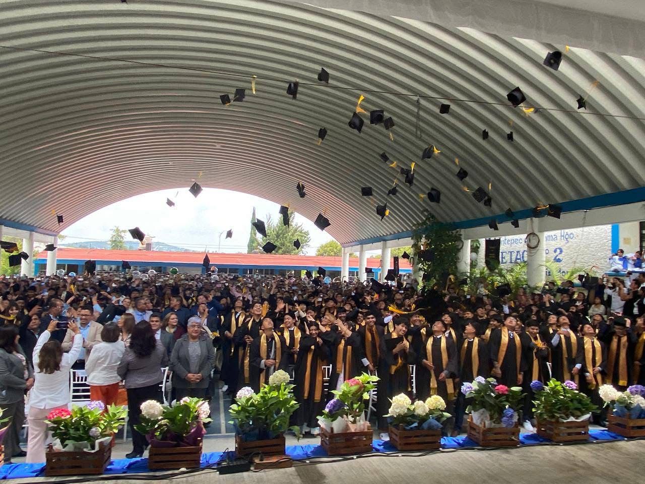 Neri Aldair recibe homenaje póstumo durante clausura escolar en el CETAC Tezontepec