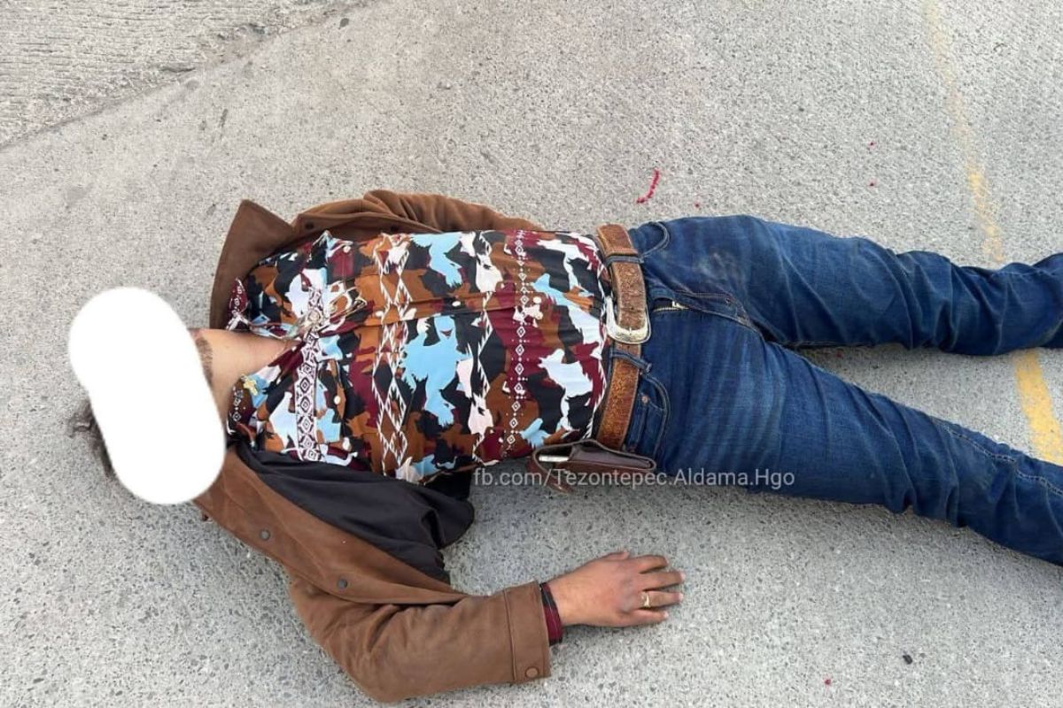 Motociclista pierde el control y se accidenta en Tezontepec de Aldama