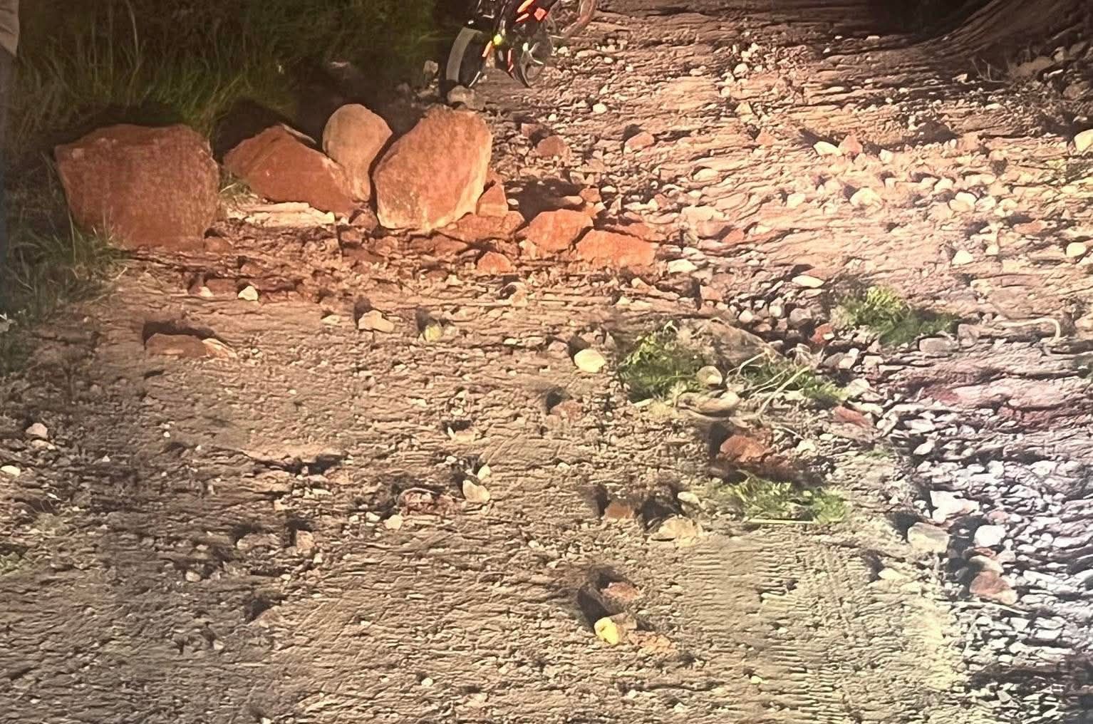 Desgajamiento de cerro en Tecozautla deja un hombre sin vida y una mujer herida