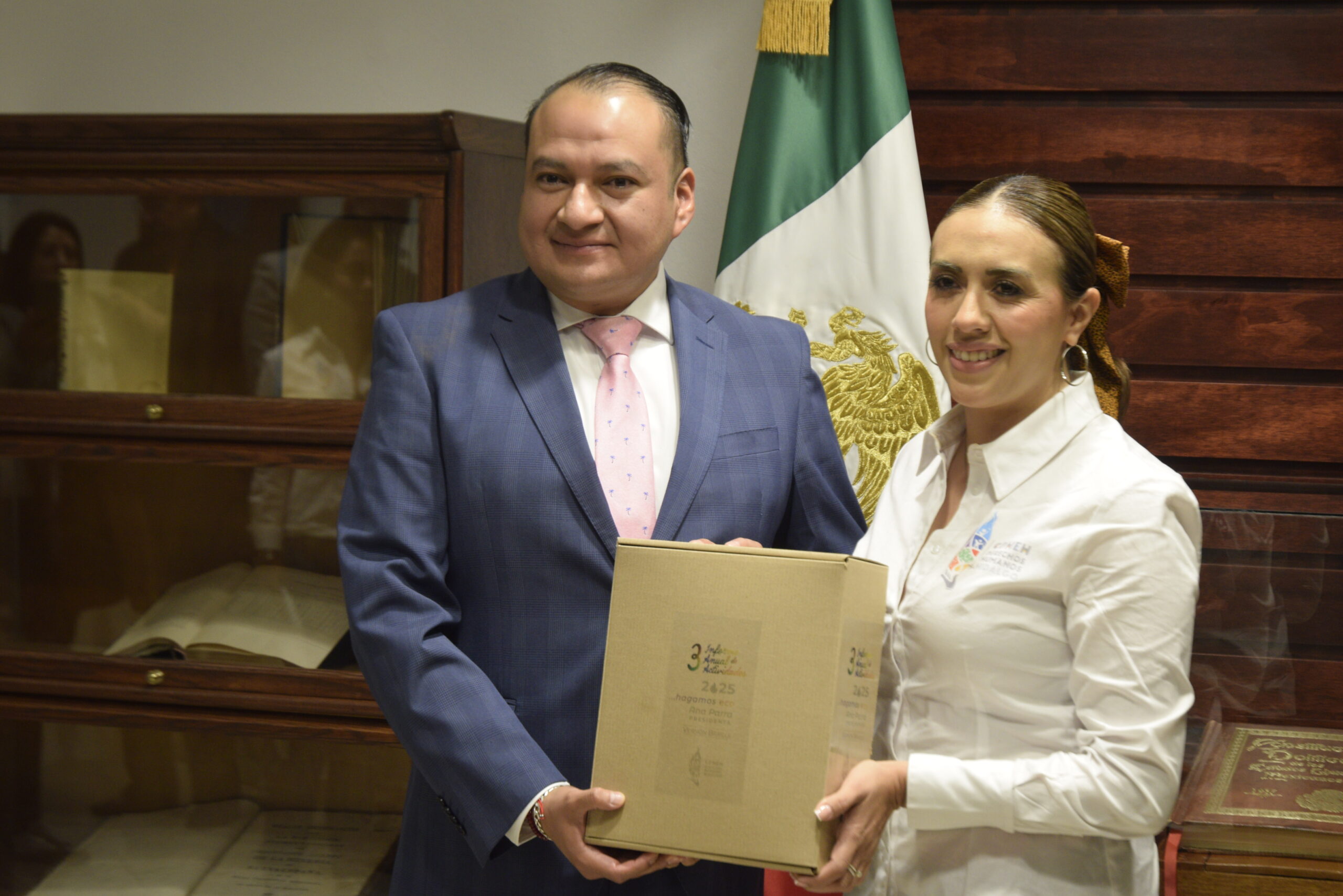 Ana Karen Parra Bonilla entrega informe de la CDHEH, sin interlocución legislativa