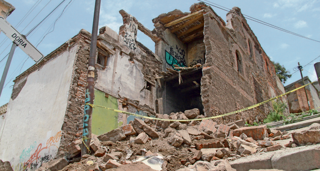 La Casa del Vampiro colapsa con el tiempo