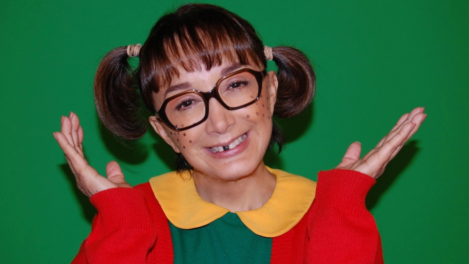 Hospitalizan de emergencia a “La Chilindrina”