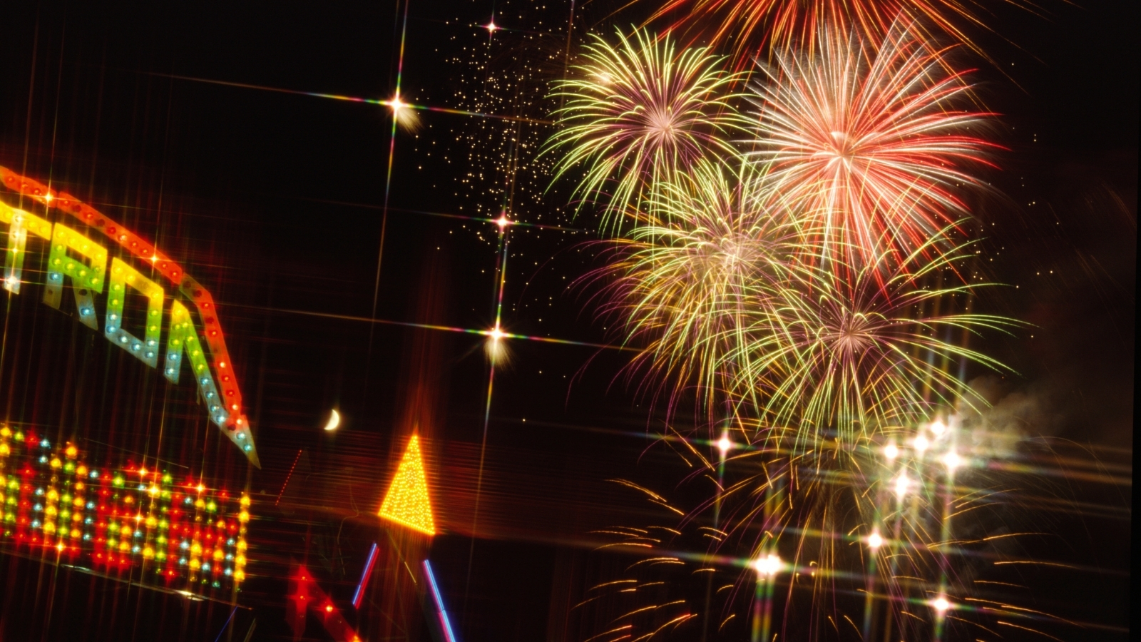 San Agustín Tlaxiaca festeja con baile, cabalgata y rodada motociclista