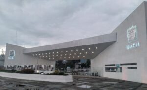 UAEH analiza condonar colegiaturas a estudiantes que se quedaron sin beca de posgrado