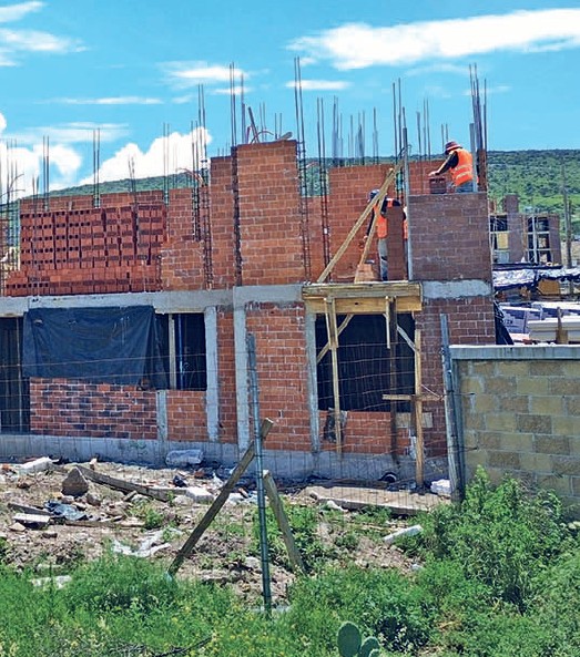 Escala tensión en Sahagún: Semarnath cita por conflicto en franja ecológica para “Viviendas del Bienestar”