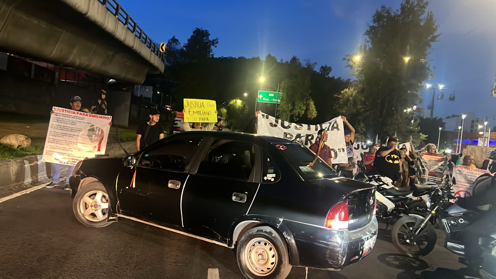 Bloqueo en la México-Pachuca: ¡caos vial rumbo a la capital hidalguense!