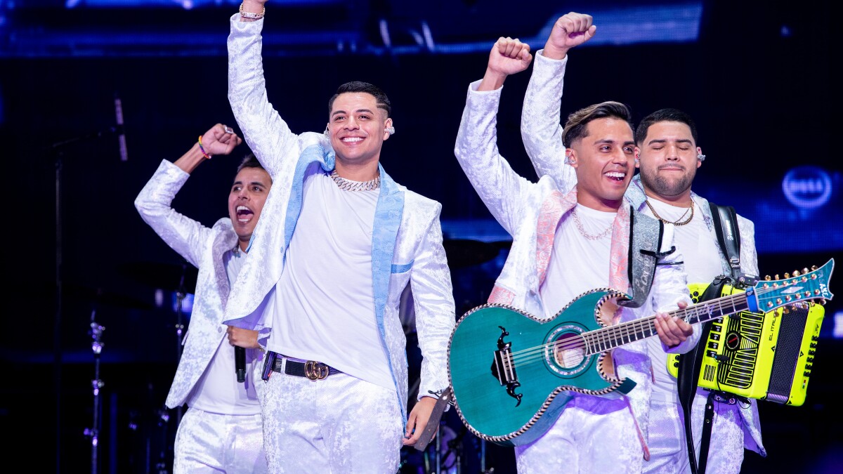 grupo firme en pachuca 2025