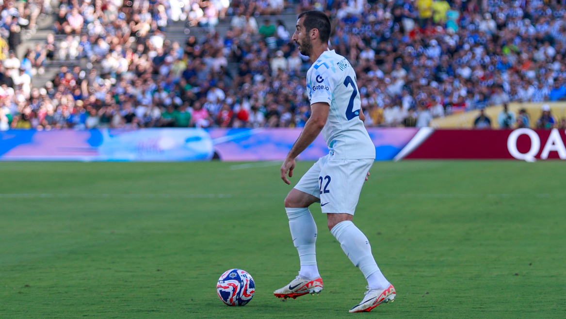 Inter derrotó 3-0 sin complicaciones a Slavia Praga con doblete de Lautaro Martínez