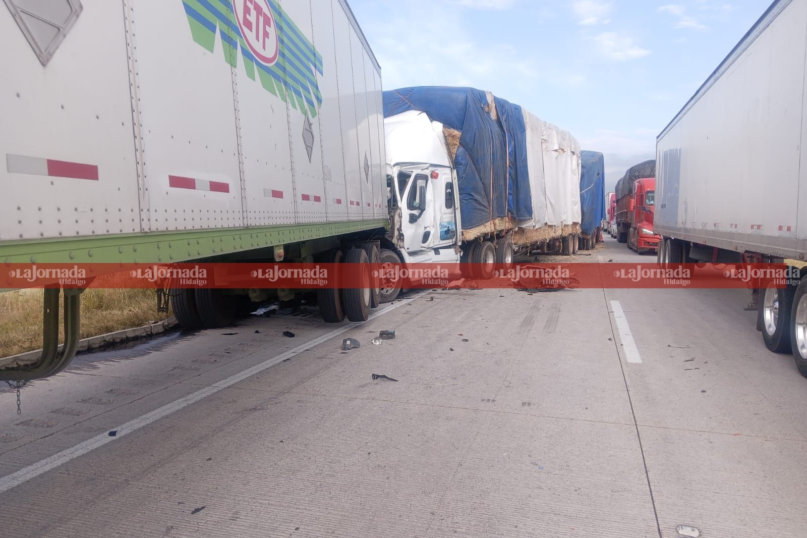 Choque múltiple en Arco Norte: causa caos vehicular