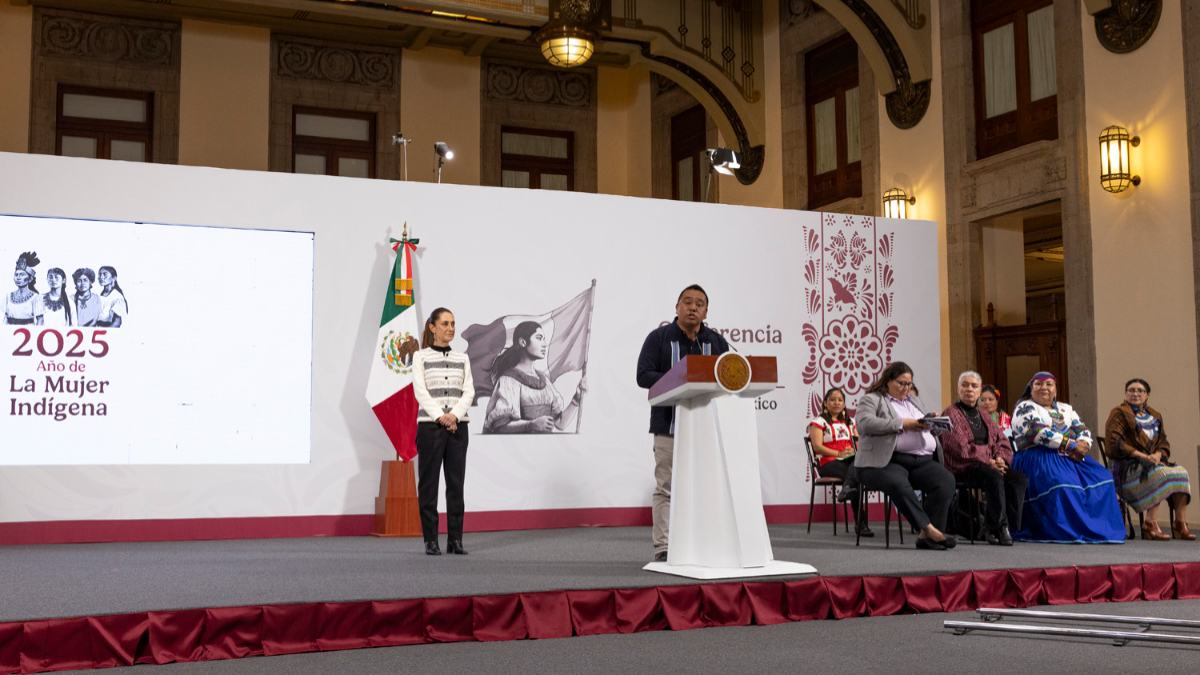 México honra a las mujeres indígenas en su día