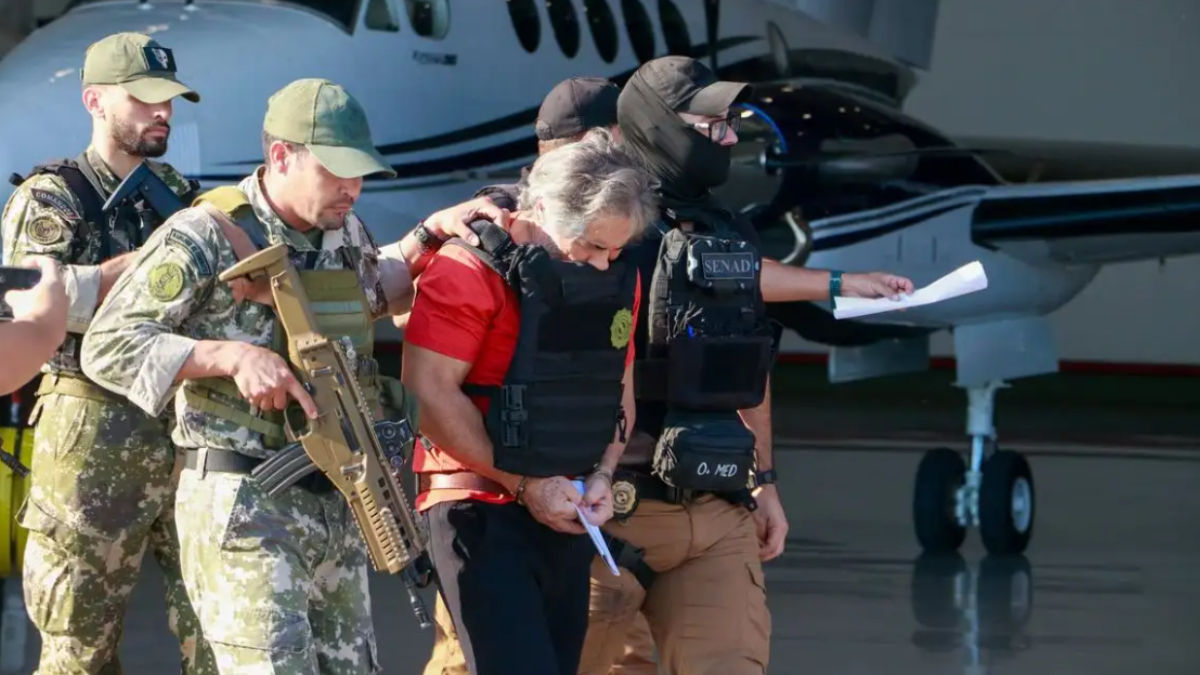 Hernán Bermúdez, líder de La Barredora, es entregado a México tras ser detenido en Paraguay