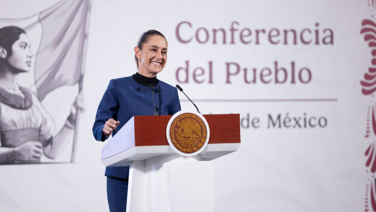 Se deslinda Sheinbaum del pasado guerrillero de Petro