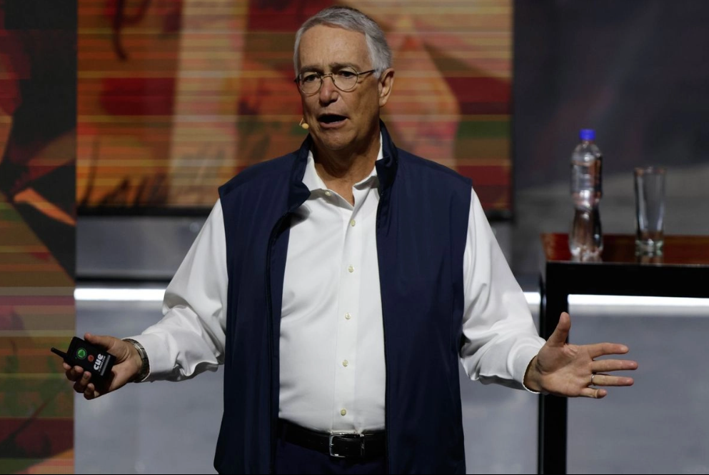 Tras exhibición de deudas, Salinas Pliego solicita negociación con Sheinbaum para pago de impuestos