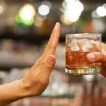 Un mes sin alcohol puede cambiar más de lo que imaginas. Esto revelan los estudios sobre el Enero Seco.