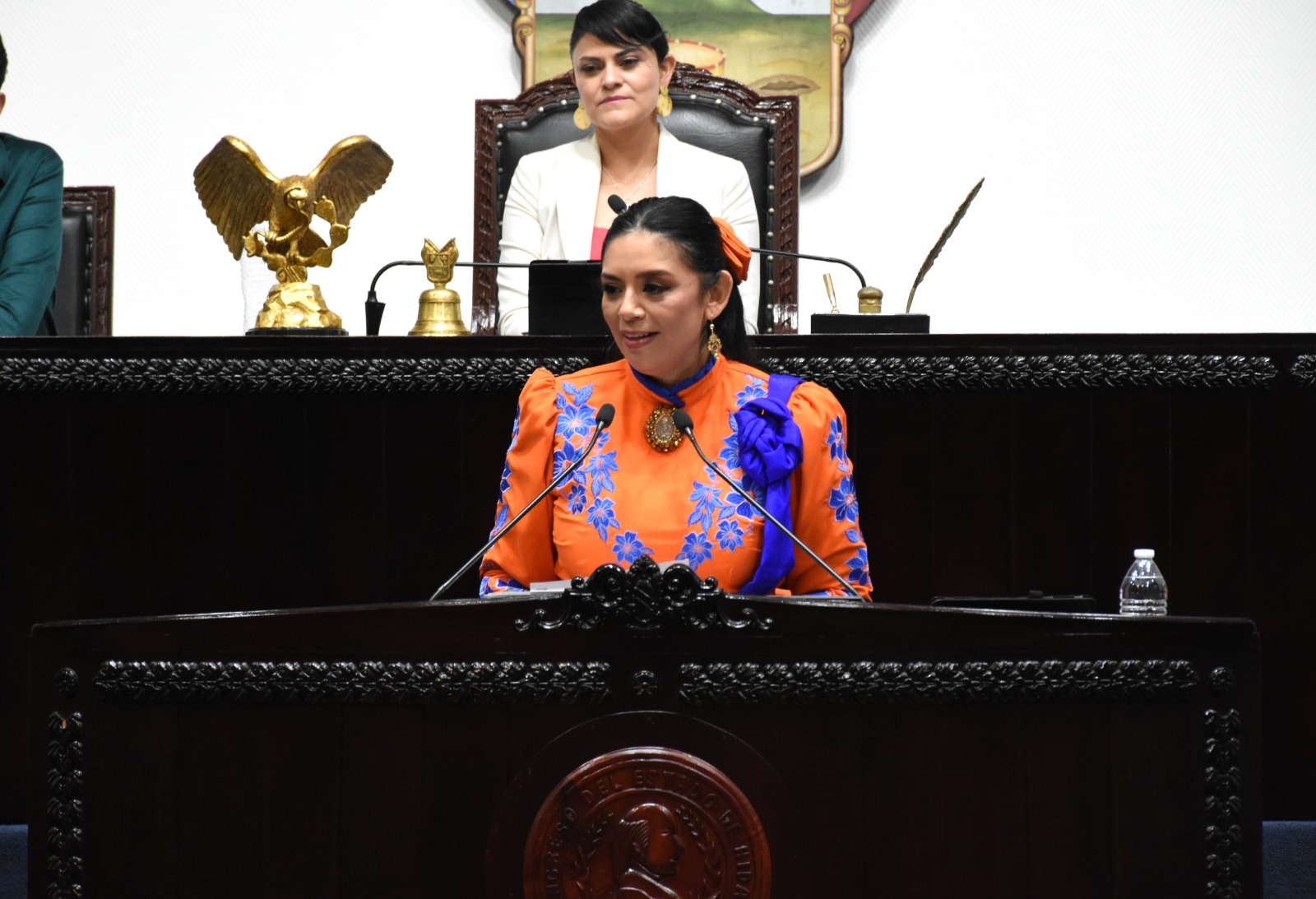 Congreso de Hidalgo propone honrar la charrería en letras de oro