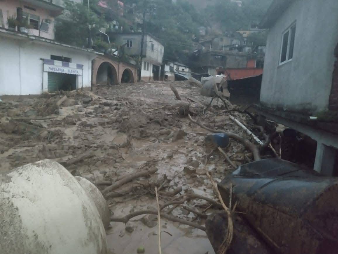 Hidalgo propone 2 mil 500 mdp para atender afectaciones por lluvias en 2026