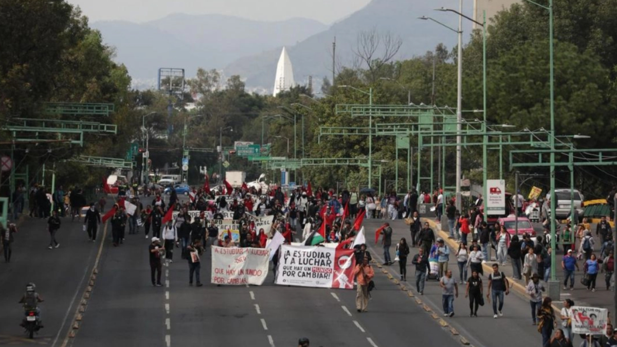 VIDEO | Recuerdan en Tlatelolco matanza del 68: Así se vivió la marcha del 2 de Octubre al Zócalo, CDMX