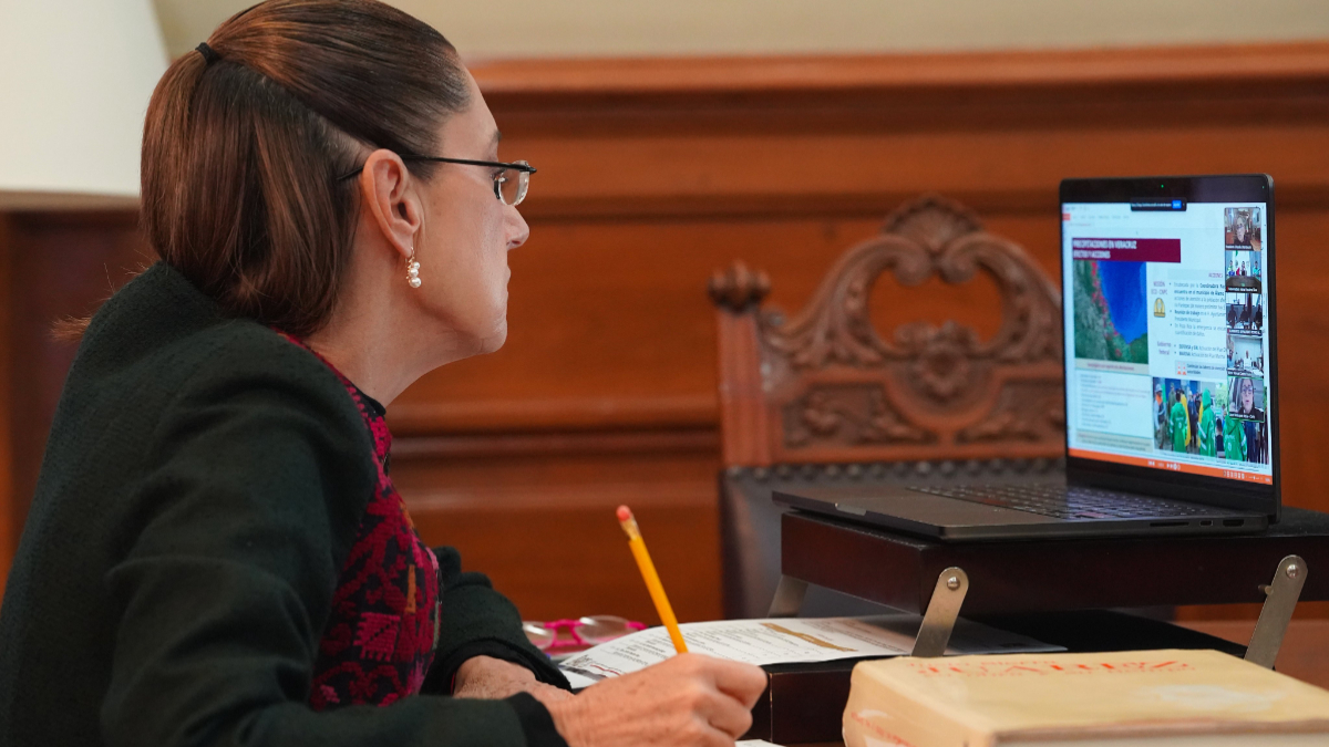 “Trabajamos para apoyar a la población”: Sheinbaum se reúne con gobernadores de los seis estados más afectados por Priscila