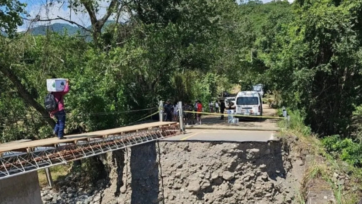 Localidades afectadas por lluvias en Hidalgo y Veracruz: 220 ya están comunicadas, faltan 68