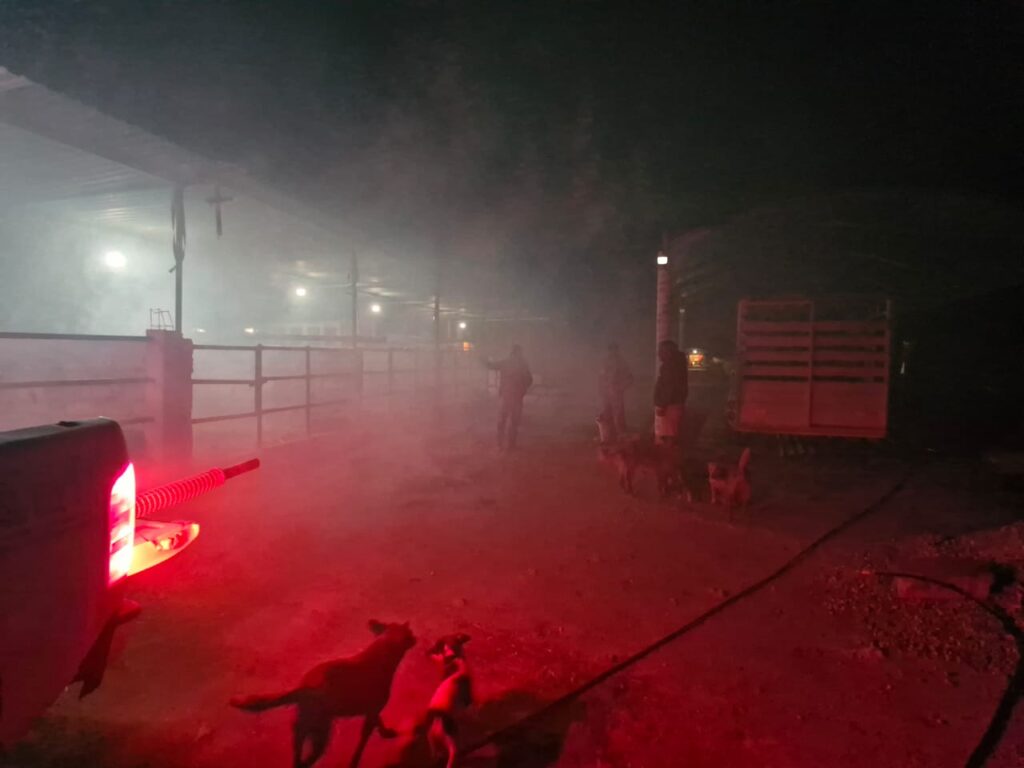 Fumigación en comunidades ribereñas de la presa Endhó