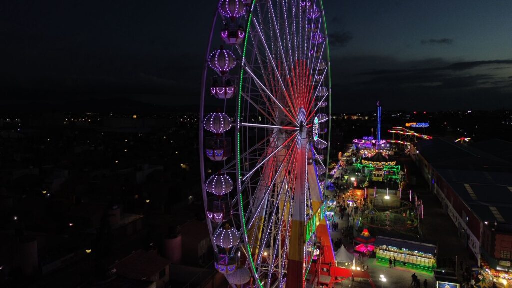 Rueda de la Fortuna Feria San Francisco Pachuca 2025