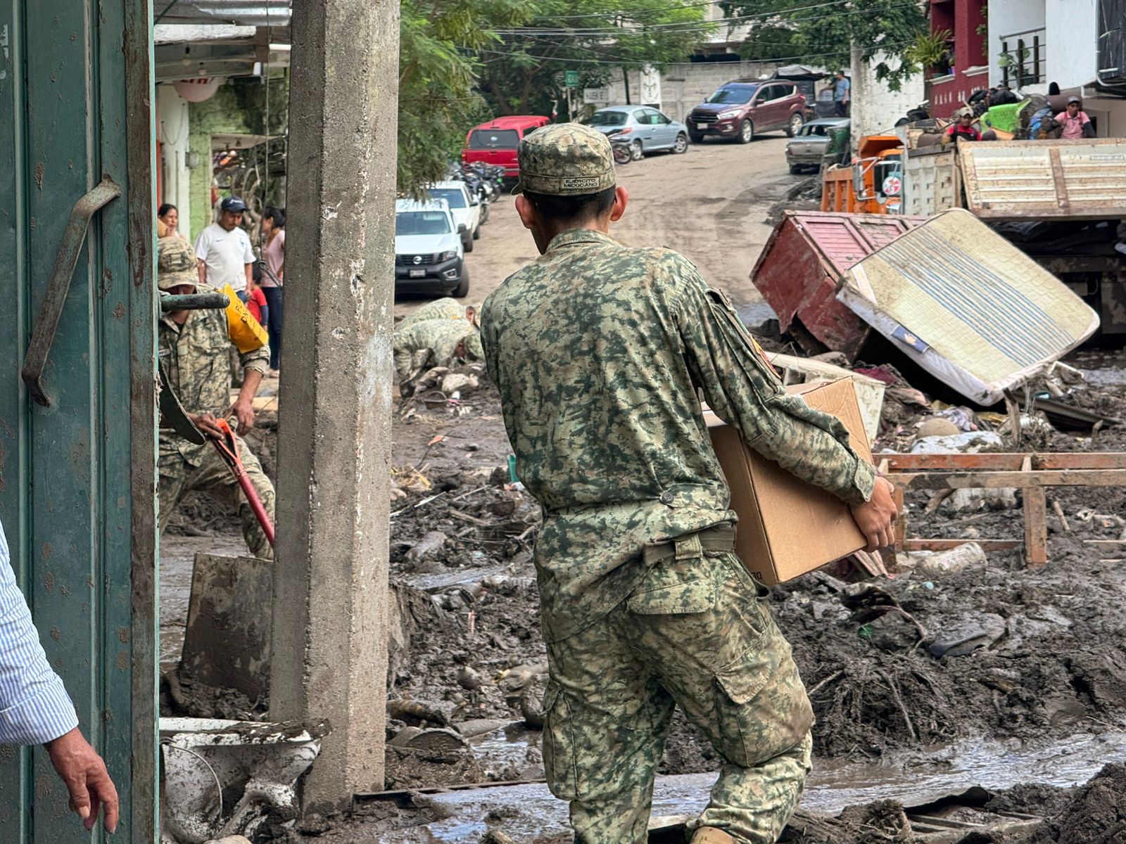 Activan estrategia aérea de apoyo en Huehuetla tras las lluvias; Médicos Sin Fronteras llegan a Hidalgo