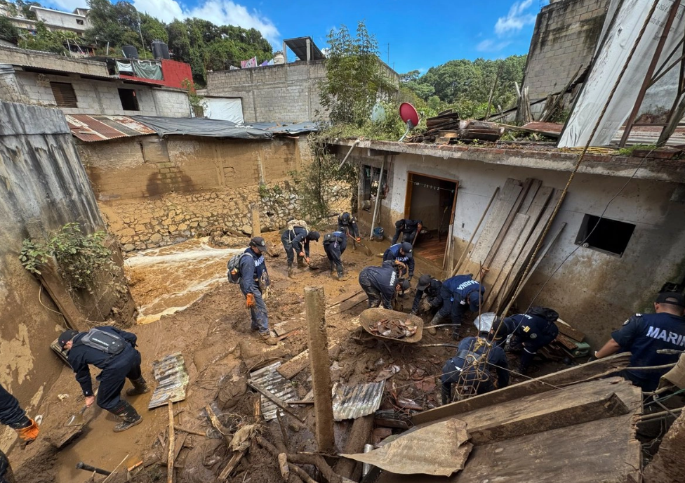 Aún incomunicadas, 93 comunidades afectadas por lluvias en 5 estados: SICT