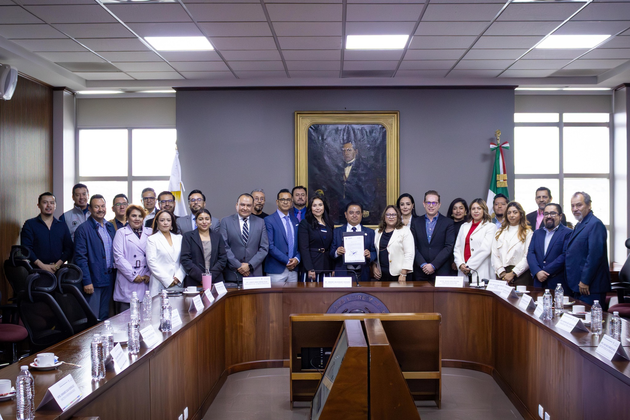 Dos de los tres Poderes en Hidalgo han firmado compromiso de neutralidad en Revocación de Mandato