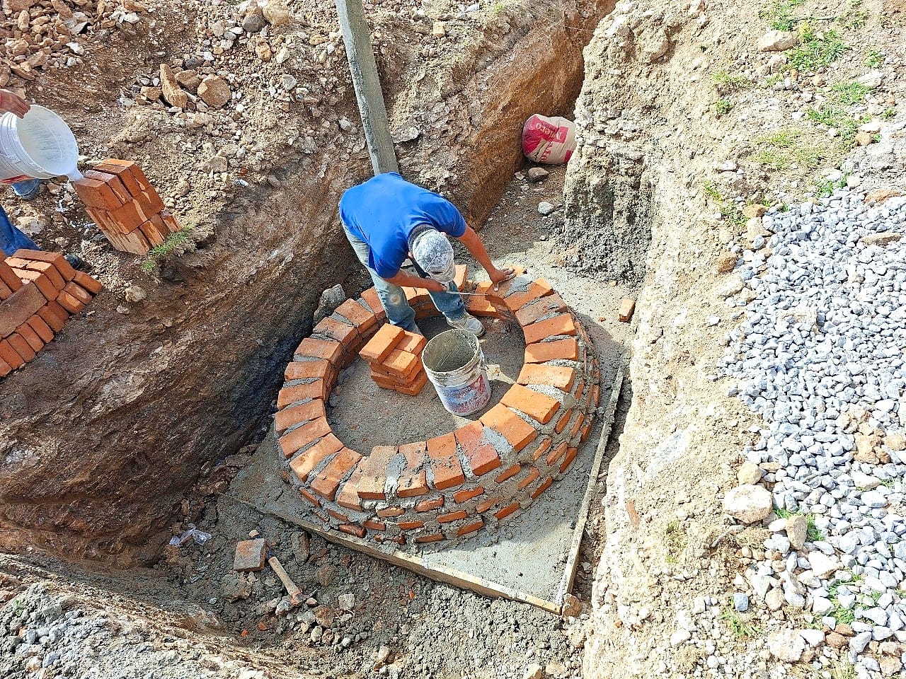 Zempoala construye redes de drenaje en comunidades para fortalecer infraestructura sanitaria