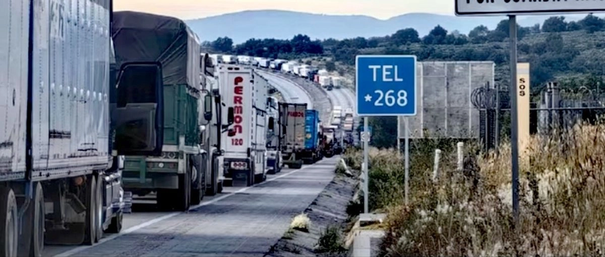 Transportistas bloquean  Arco Norte: esto exigen