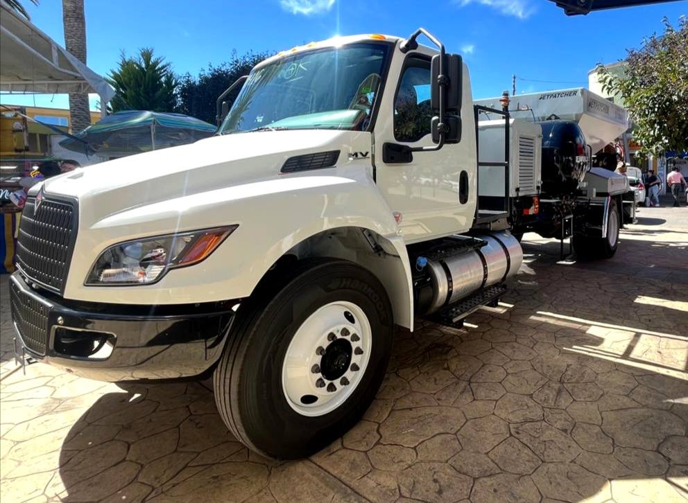 Cuautepec comprará bacheadora; mantiene en reserva el monto de adquisición