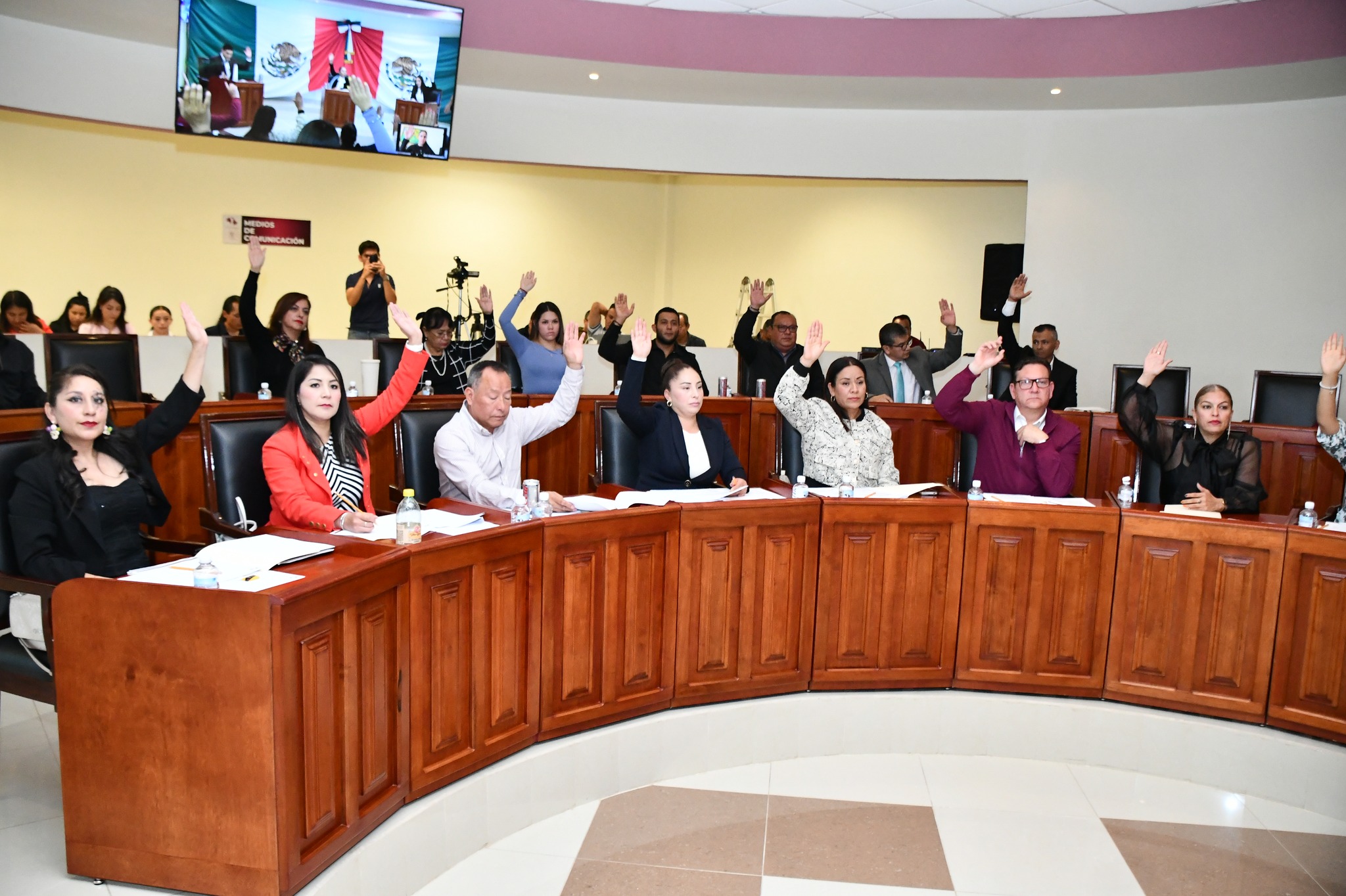 Regidores de Tulancingo, con sueldos de 40 mil, cobran 360 pesos de viático por curso en Pachuca