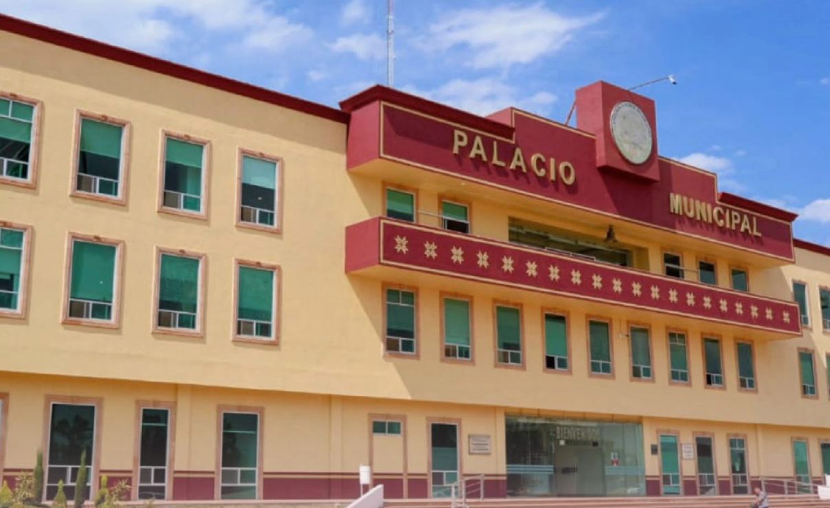 Contraloría ordena bajas por presunto nepotismo en Tulancingo