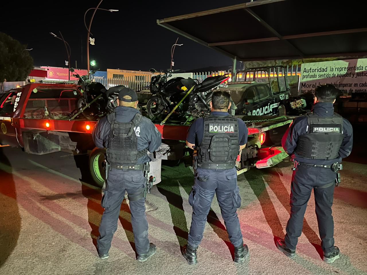 Detienen a dos hombres en Mineral de la Reforma