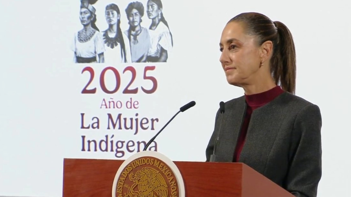Sheinbaum reconoce a Fátima Bosch tras su triunfo en Miss Universo y destaca su valentía