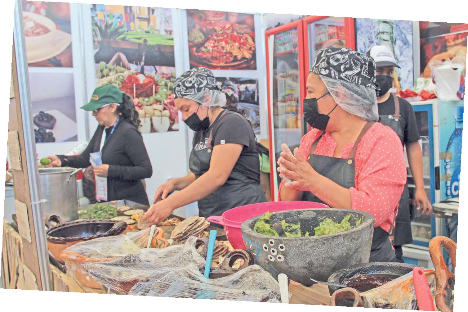 Tianguis reune a 177 pueblos mágicos