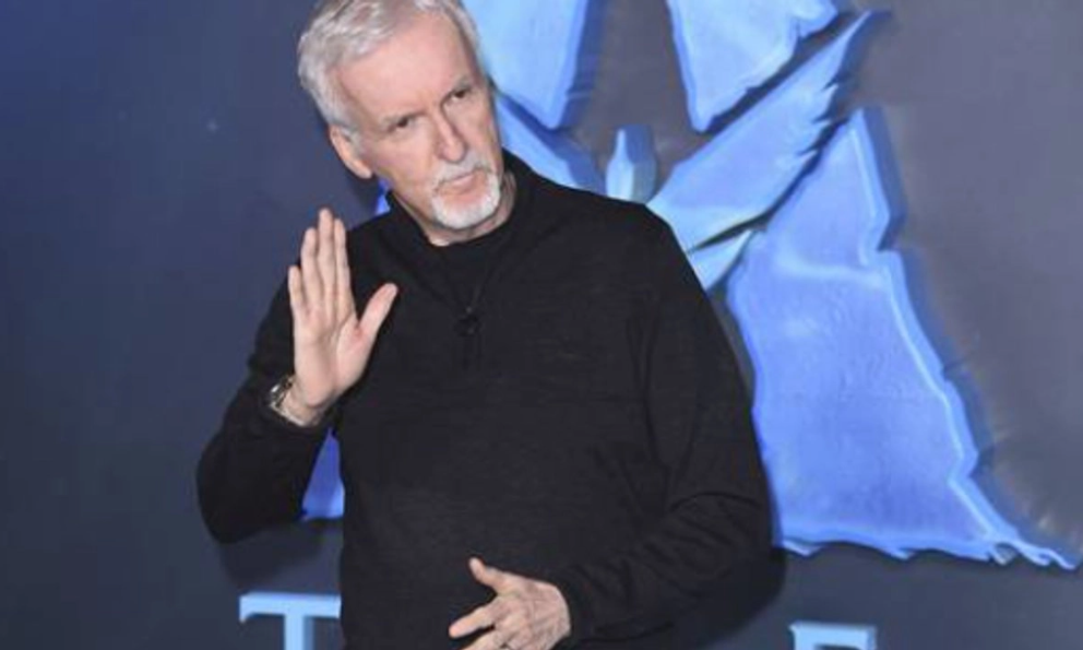 Sería un “desastre” para Hollywood que Netflix compre Warner Bros: James Cameron