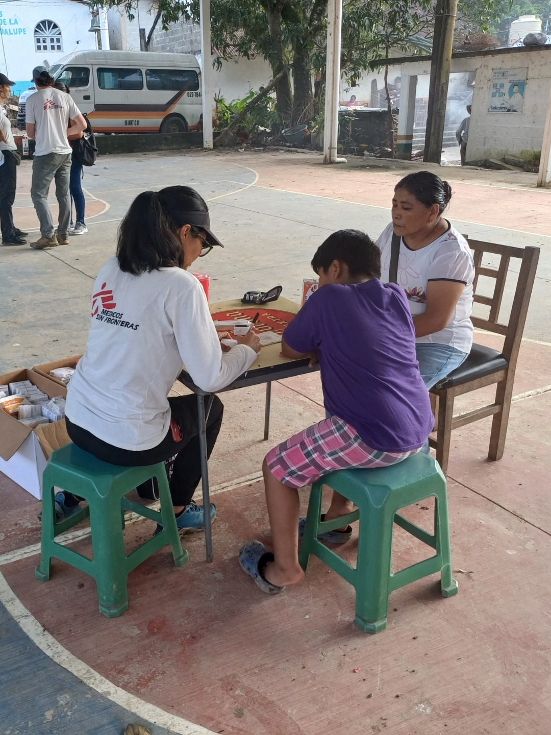 Médicos Sin Fronteras sigue en Hidalgo llevando atención médica a comunidades aisladas