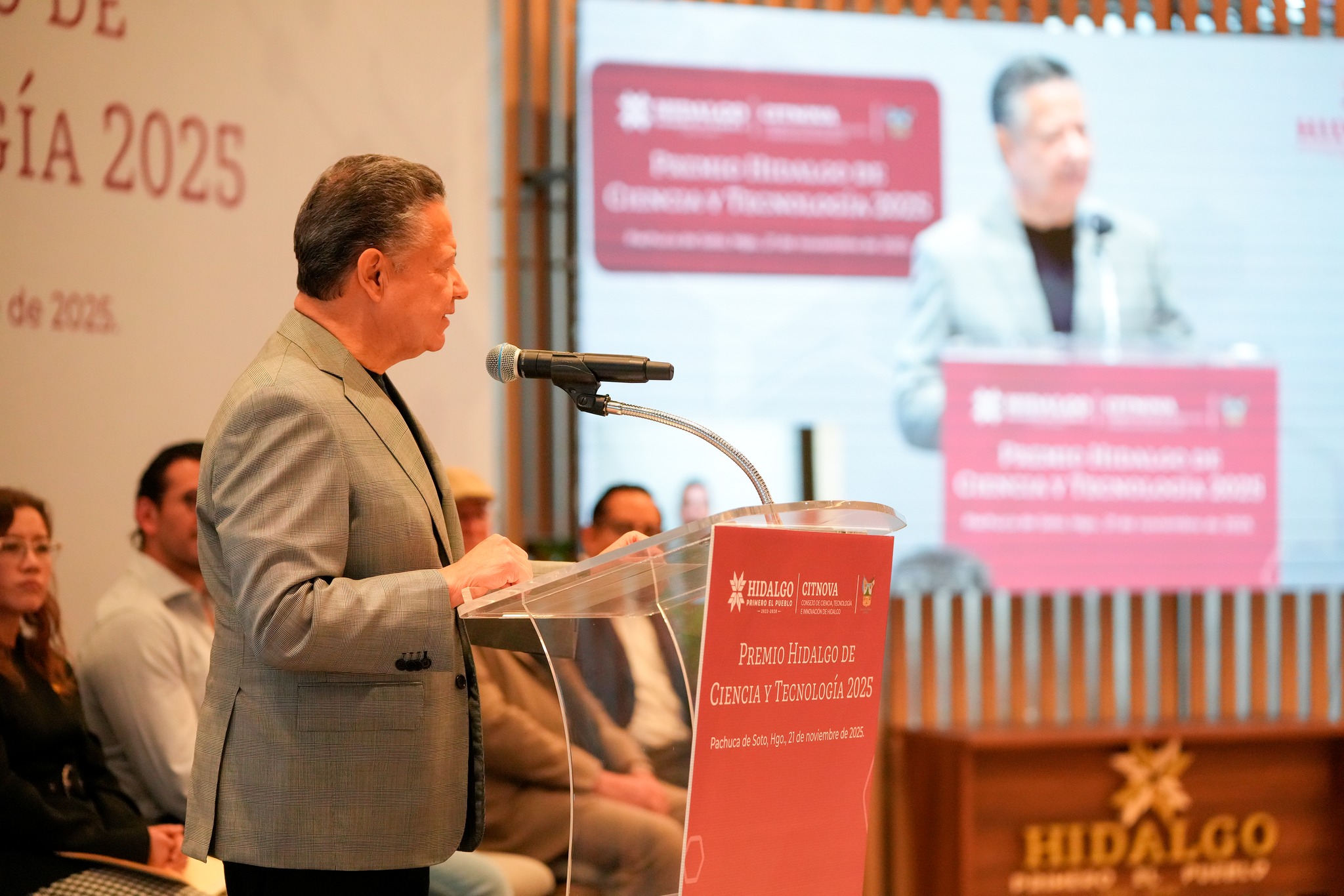 Menchaca abre la puerta a citar a Omar Fayad por la Estafa Siniestra: “No hay pacto de impunidad”