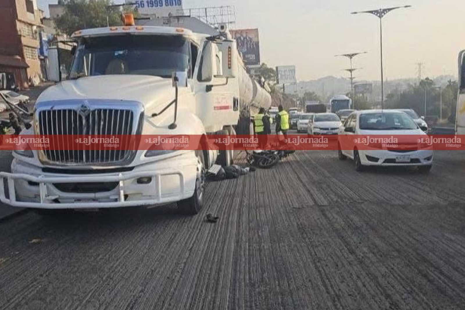 Motociclista pierde la vida tras ser arrollado en la México-Pachuca