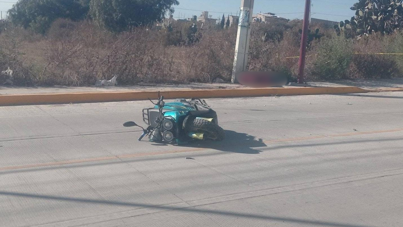 Motociclista se impacta y fallece en Pachuca
