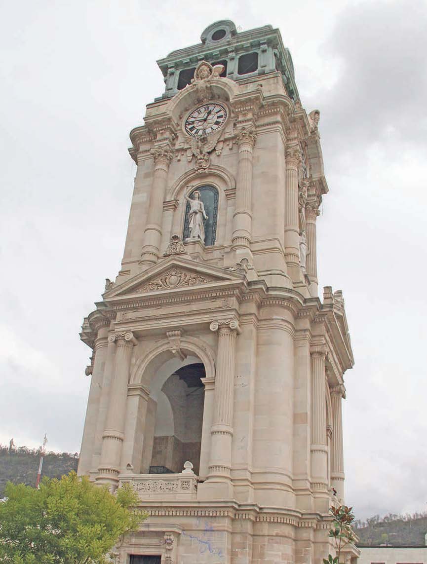Avanza restauración del Reloj de Pachuca