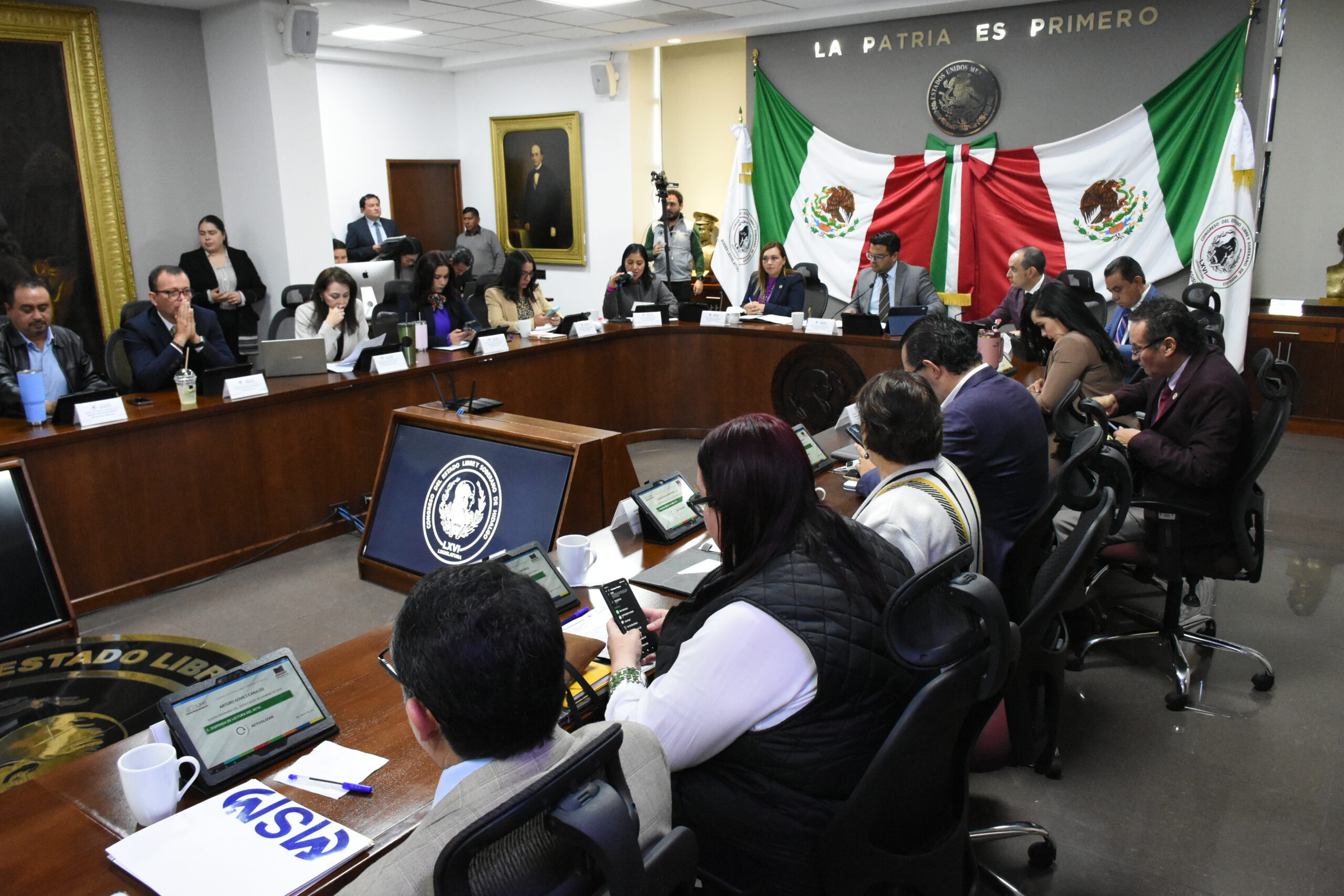 Legisladoras de Morena cuestionan propuesta de aumento a presupuesto de IEEH