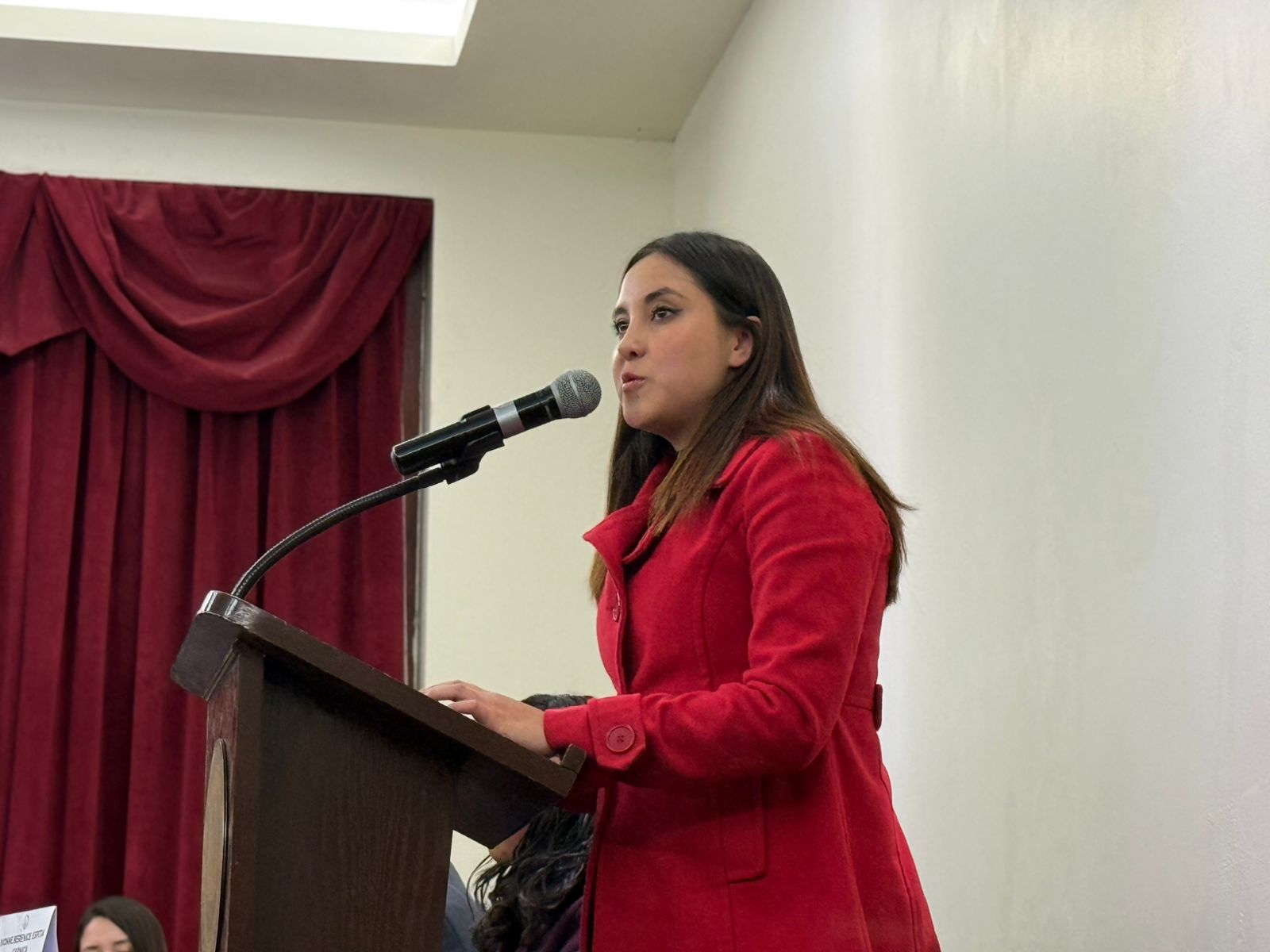 Falta de agua en Pachuca: regidora Karla Mota exige soluciones ante años de desabasto