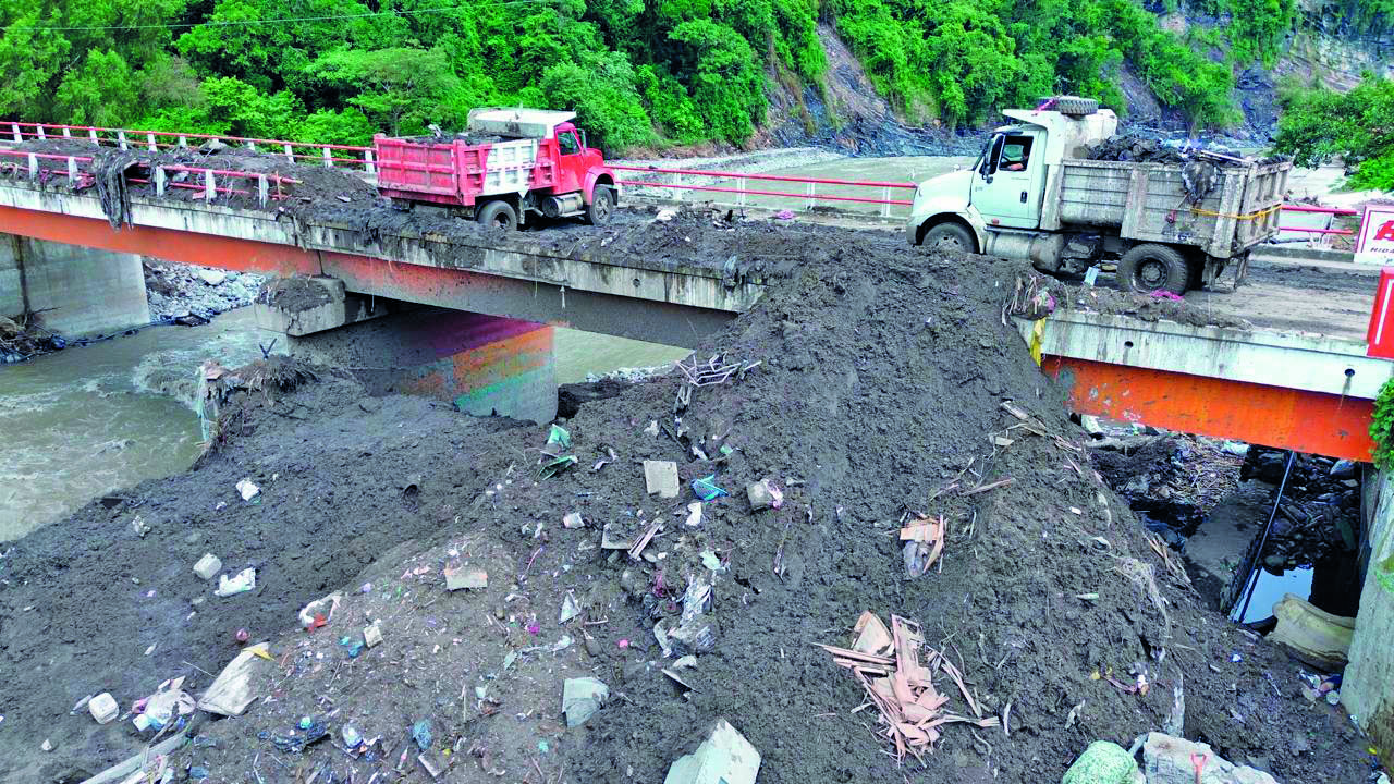Aulas vacías en la Sierra: así sigue la educación un mes después del huracán