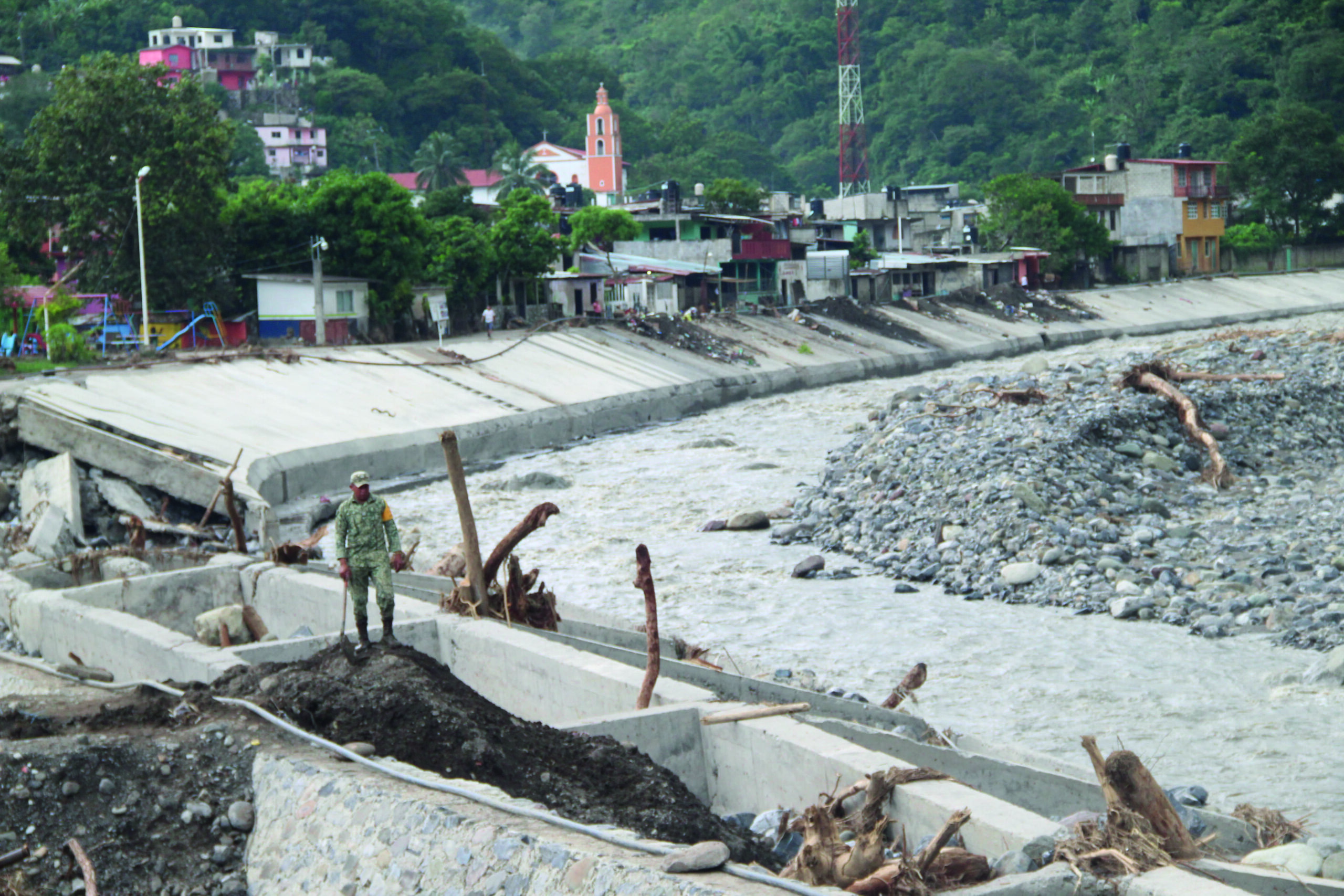 Trabajadores denuncian que atienden emergencias sin equipo