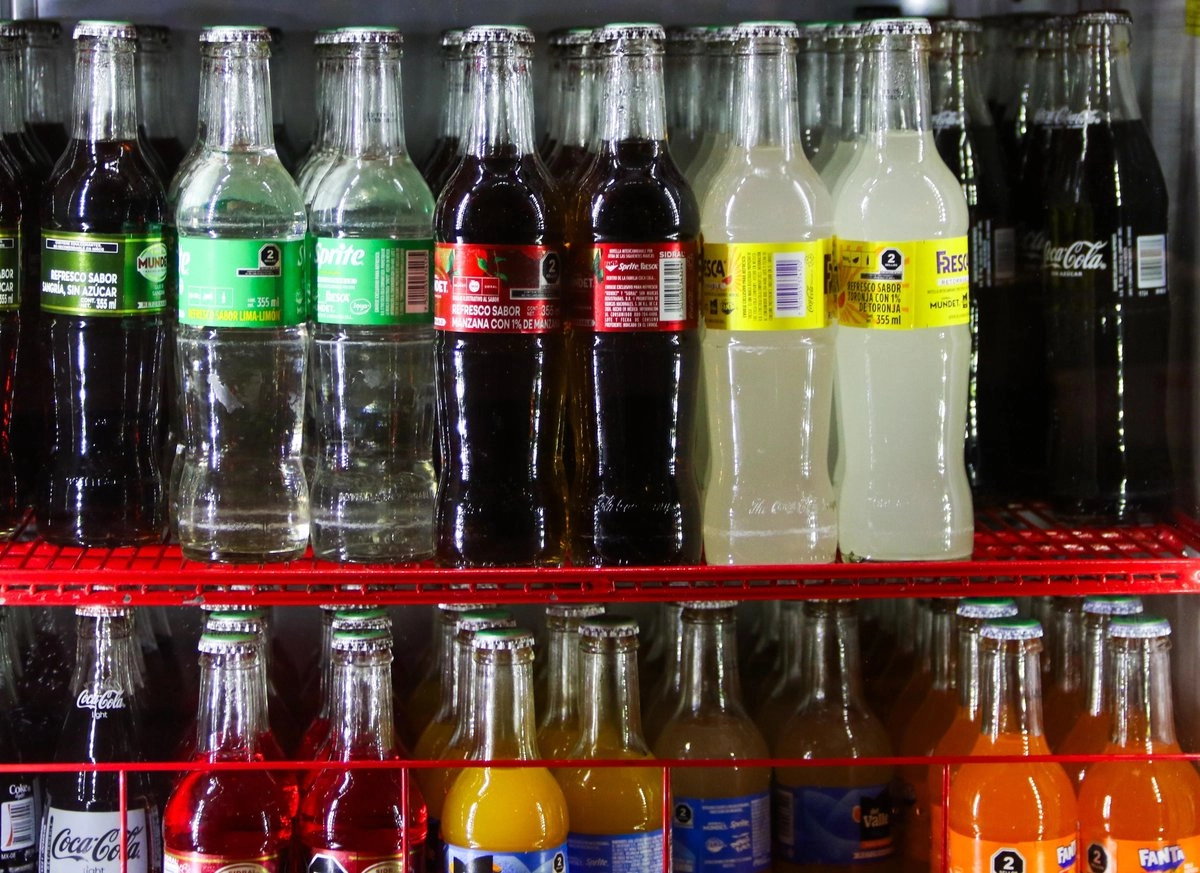 Bebidas azucaradas provocan 30% de casos de diabetes: estudio
